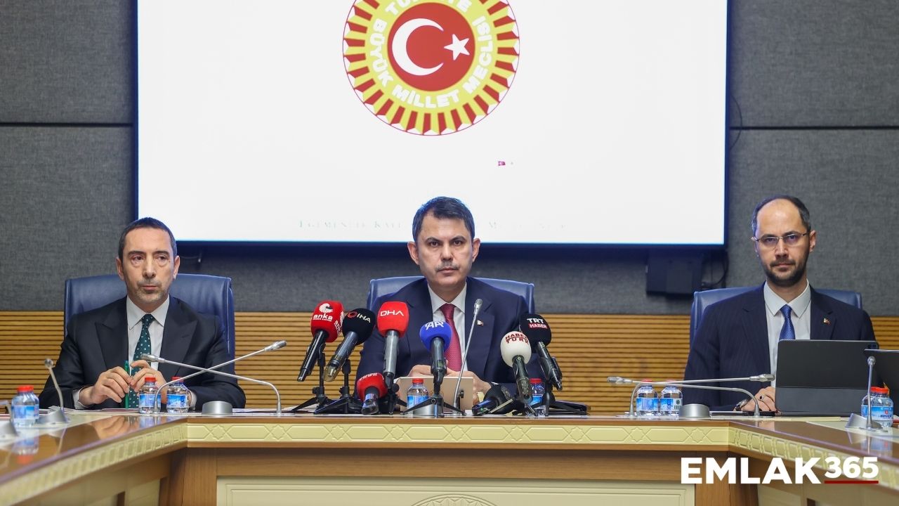 Bakan Kurum'dan müjde: Deprem konutları 2 yıl ödemesiz 18 yıl faizsiz ve sabit taksit olacak!