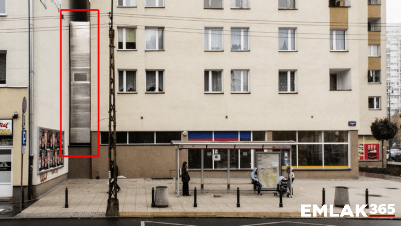 Dünyanın en dar evi: Yan yana durmak bile imkânsız