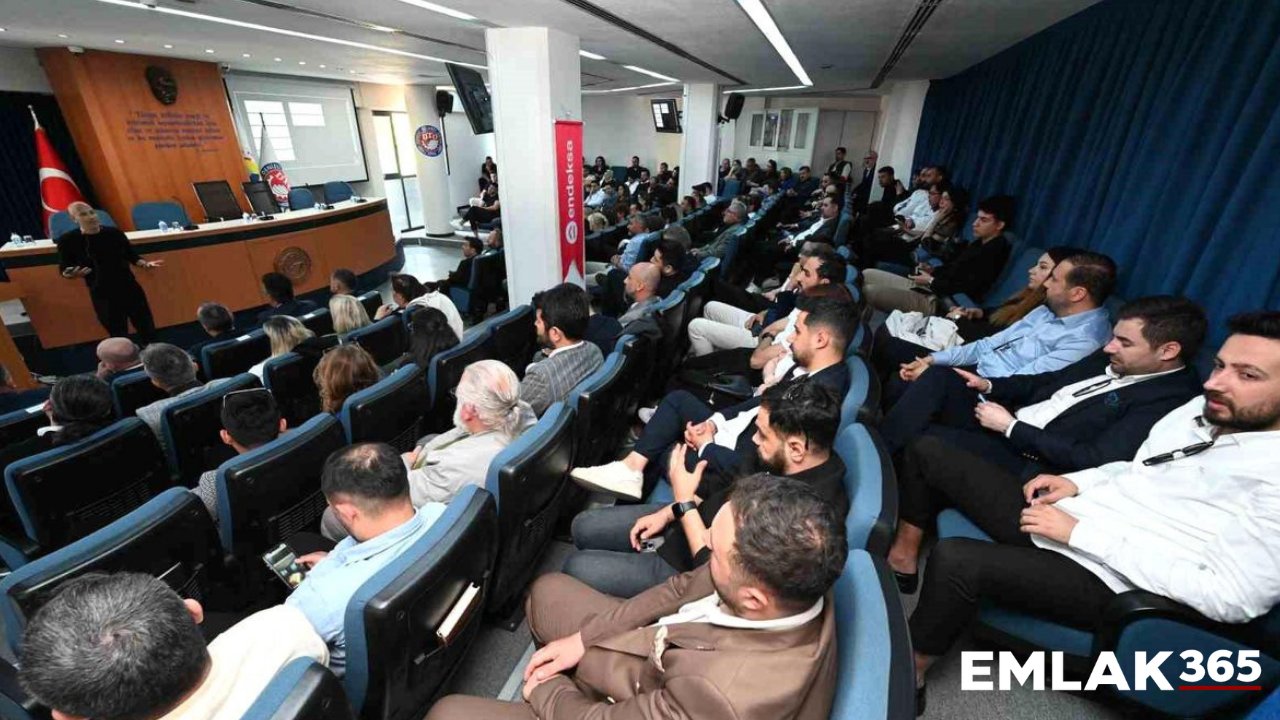 Denizli Ticaret Odası emlak danışmanlarını buluşturdu