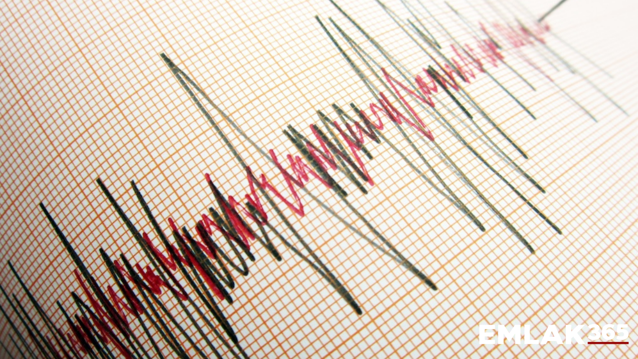 Malatya'da 5.6 büyüklüğünde deprem: Çevre illerde de hissedildi!