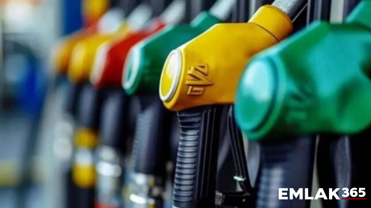Benzine bir zam daha geliyor: Gece yarısı fiyatlar değişecek