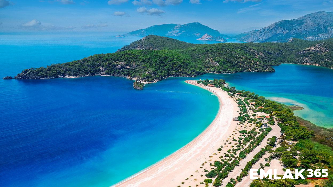 TÜİK açıkladı! Turizm gelirleri ve ziyaretçi sayısı geriledi