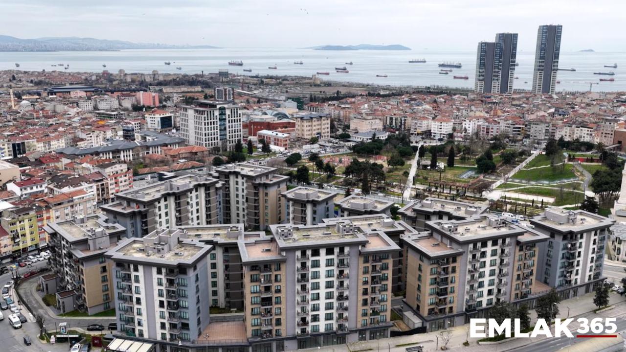Zeytinburnu’nda 67 bina aynı anda dönüşüyor: Yarısı Bizden seferberliği