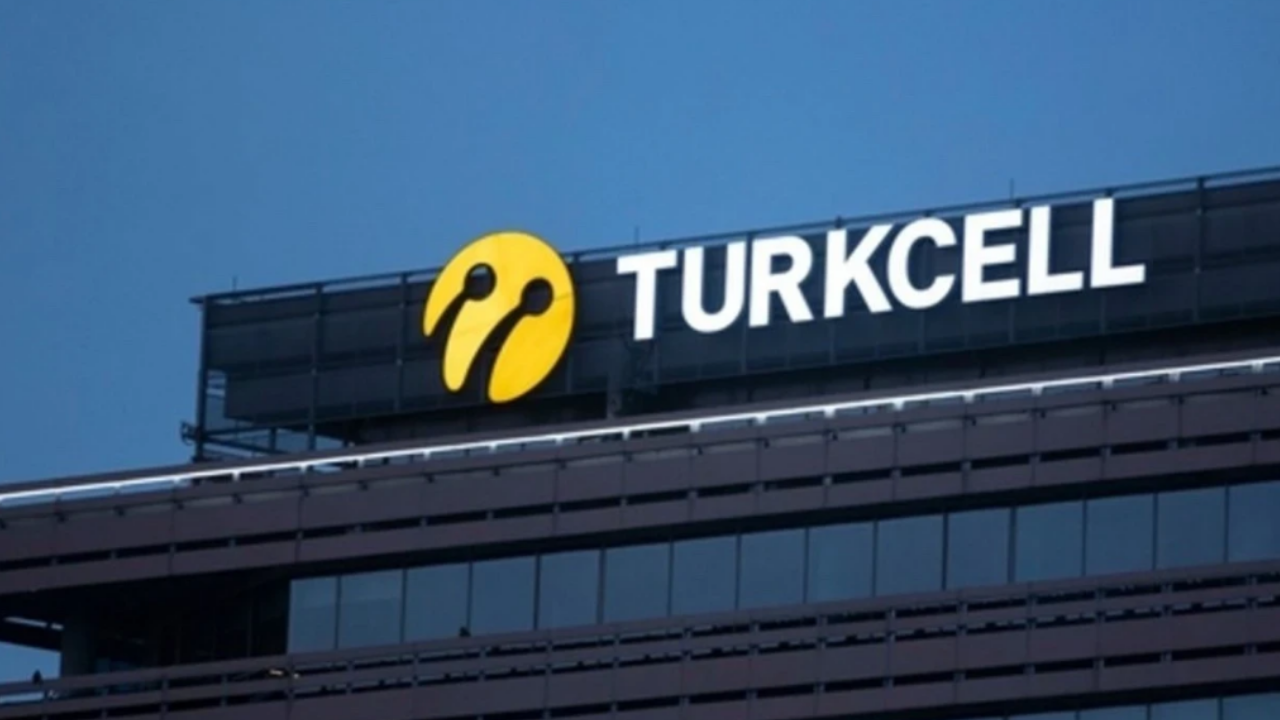 Turkcell, İstanbul Finans Merkezi’nden 16,5 milyar TL’lik alım yapacak