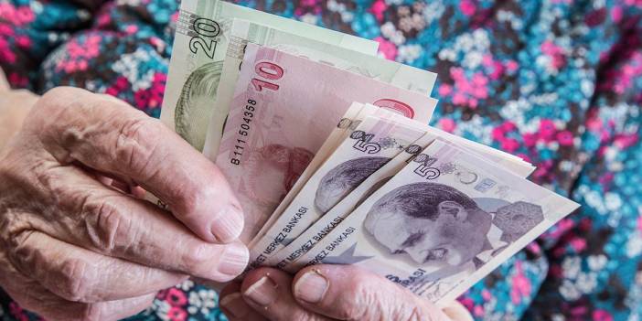 Halkbank'tan emeklilere 5.000 TL ek ödeme müjdesi!