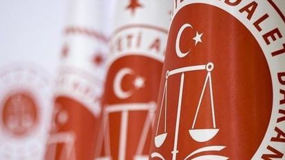 Klavyesi hızlı olanlara Adalet Bakanlığı'ndan müjde var! 20 bin zabıt katibi alımı için tarih verildi