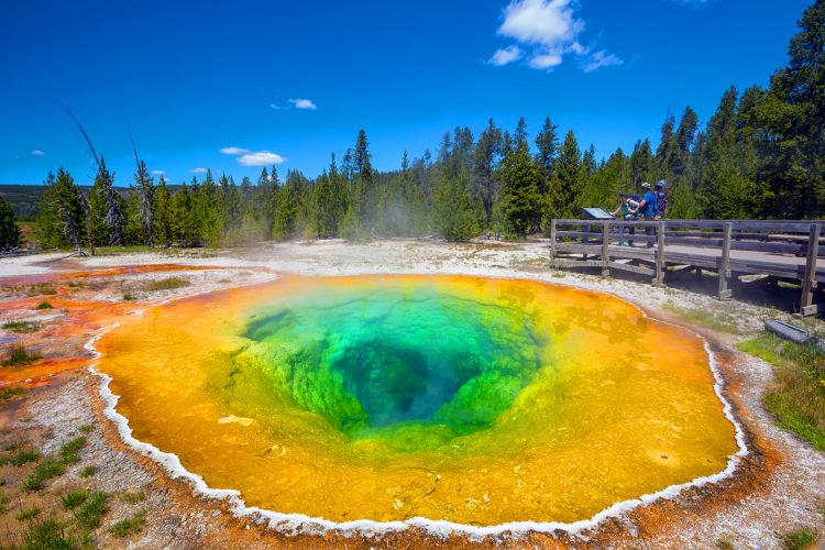 Yellowstone Ulusal Parkı Muhteşem Güzelliği İle Büyülüyor