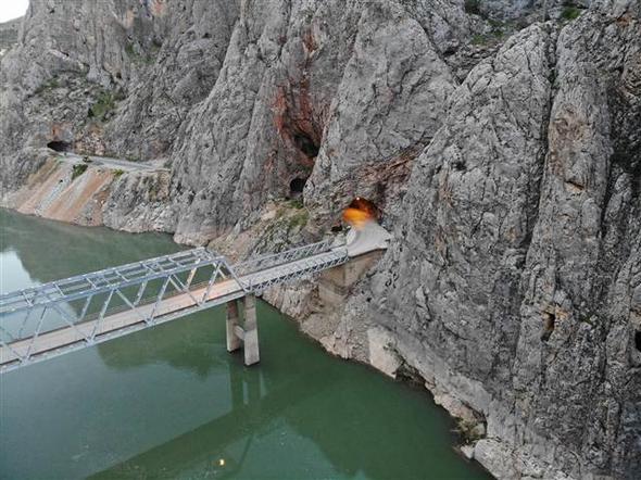 Yapımı 132 Yıl Süren Dünyanın En Zorlu Yolu Türkiye'de