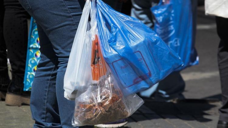 Poşet Paralı Oldu, Naylon Poşet Kullanımı Yüzde 75 Azaldı!