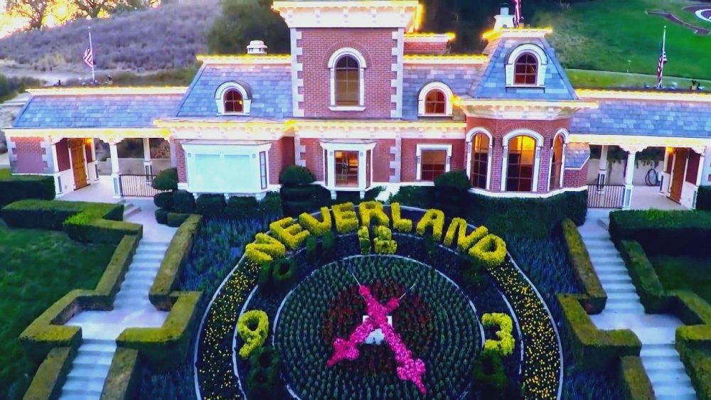 Micheal Jackson’ın hayal evi Neverland satışa çıkarıldı!