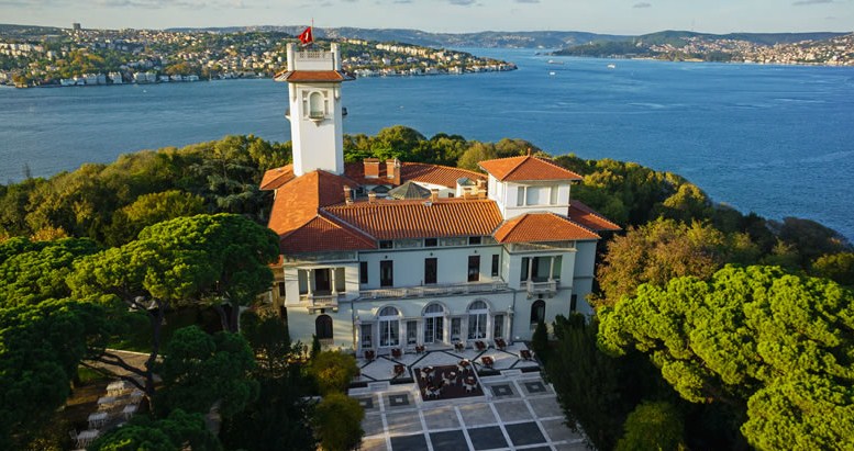 İstanbul'da Mutlaka Gidilmesi Görülmesi Gereken 5 Muhteşem Tarihi Mekan Önerisi!