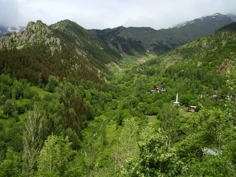 Yaz Aylarının Son Fırsatını Değerlendirip Tatile Çıkmak İsteyenler İçin Cennet Gibi Tatil Yeri Önerileri!