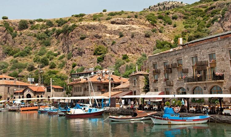 Türkiye'de Sonbaharda Ucuz Fiyata Sakin Bir Tatil Yapılabilecek Cennet Köşeleri!