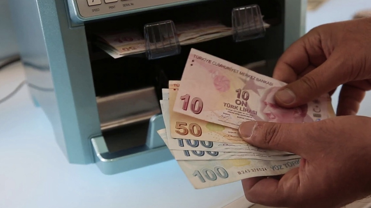 Kredi Notu Düşük Olanlar Üzülmesin! Halkbank Kredi Notu Düşük Olanlara Kolay Kredi Kampanyasını Açıkladı!