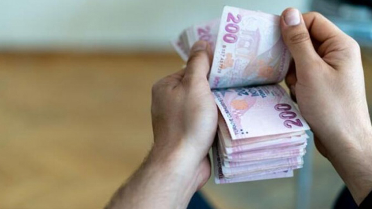 Vakıfbank Sevilen Kredi Kampanyasını Yeniden Başlattı! Herkese 10 Bin Lira Düşük Faizli Anında Kredi...