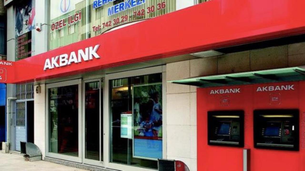 Akbank'tan Geri Ödemesiz Kredi Fırsatı! 55 Bin Lira Krediyi Şimdi Alın 3 Ay Hiç Ödeme Yapmayın!