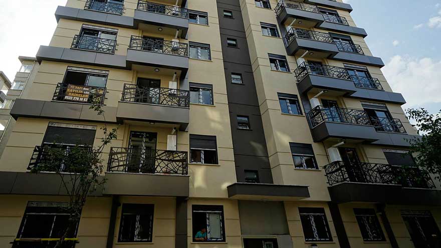 Apartmanda Sakın Yapmayın! Kiracıysanız Evden Atılırsınız, Ev Sahibiyseniz Eviniz Mahkemece Satışa Çıkarılır