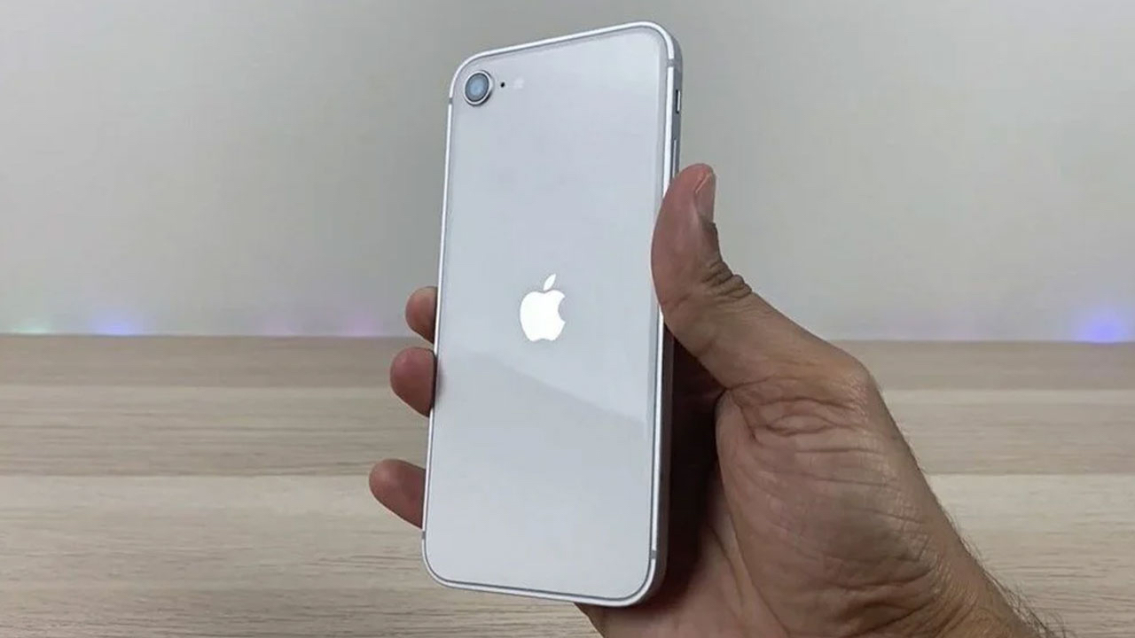 Artan Dolar Kuruna Karşı 'Ucuz iPhone' Geliyor! Yeni iPhone için Tarih Paylaşıldı Geri Sayım Başladı