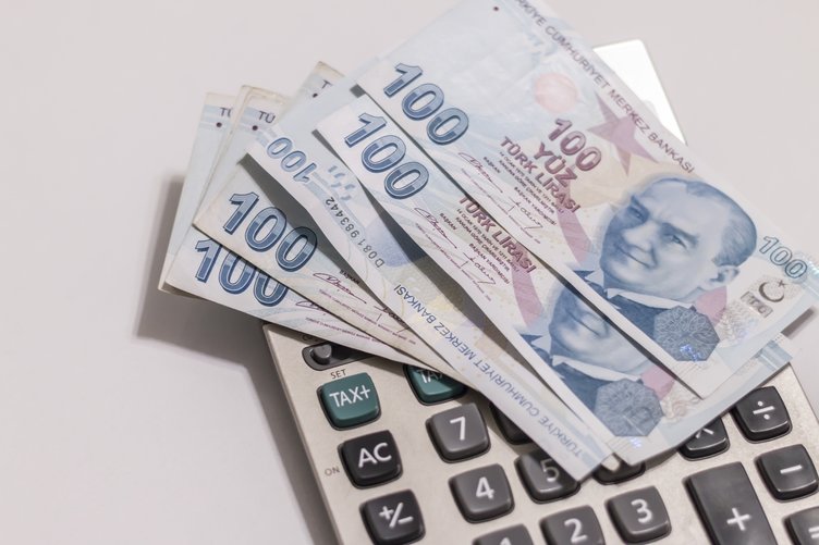 AK Parti MYK'sında Görüşüldü! İşte Erdoğan'a Sunulan 2022 Asgari Ücret Maaşı Rakamı
