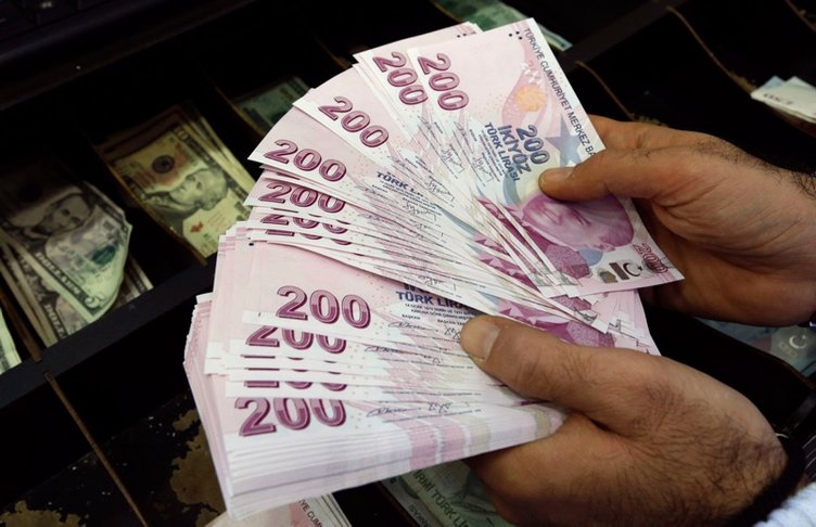 Asgari Ücret Tespit Komisyonu 3. Toplantısı Sonrası 2022 Maaşı İçin İşçi ve İşveren Tarafından Açıklanan İlk Rakamlar!