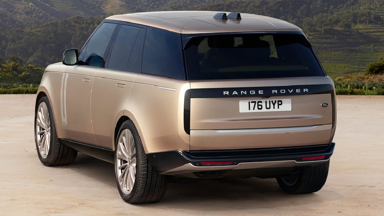 2022 Model Land Rover Tanıtımı Resmen Yapıldı! Otomobil Ne Zaman Satışa Sunulacak?