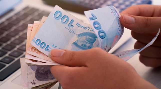 Kadın Erkek Sigortalı Sigortasız! Şartlar Uyarsa Onaylanır SGK Aynı Anda İki Hatta Üç Maaş Öder