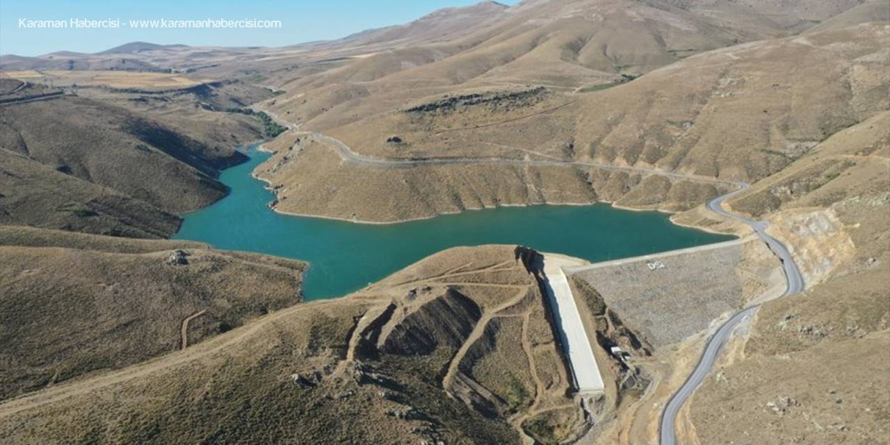 Bakan Karaismailoğlu Rize-Artvin Havalimanı İnşaatında Taş Dolgu İşleminin Tamamladığını Duyurdu