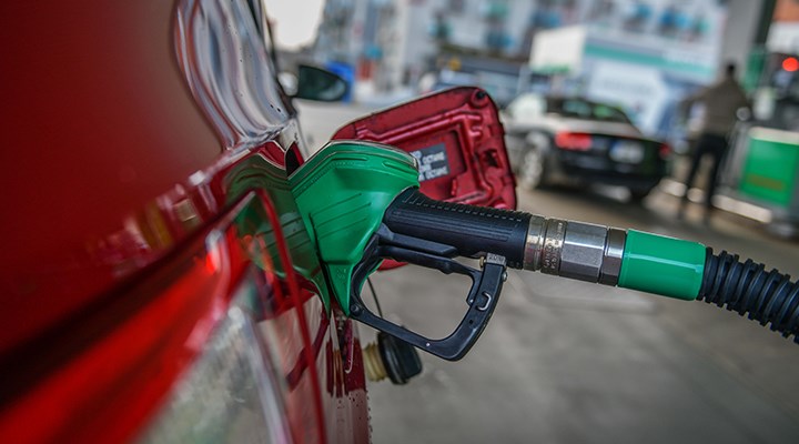 Benzin ve Motorine Rekor Zam Geliyor! İndirimler Değil, Zamlar Pompaya Yansıyacak