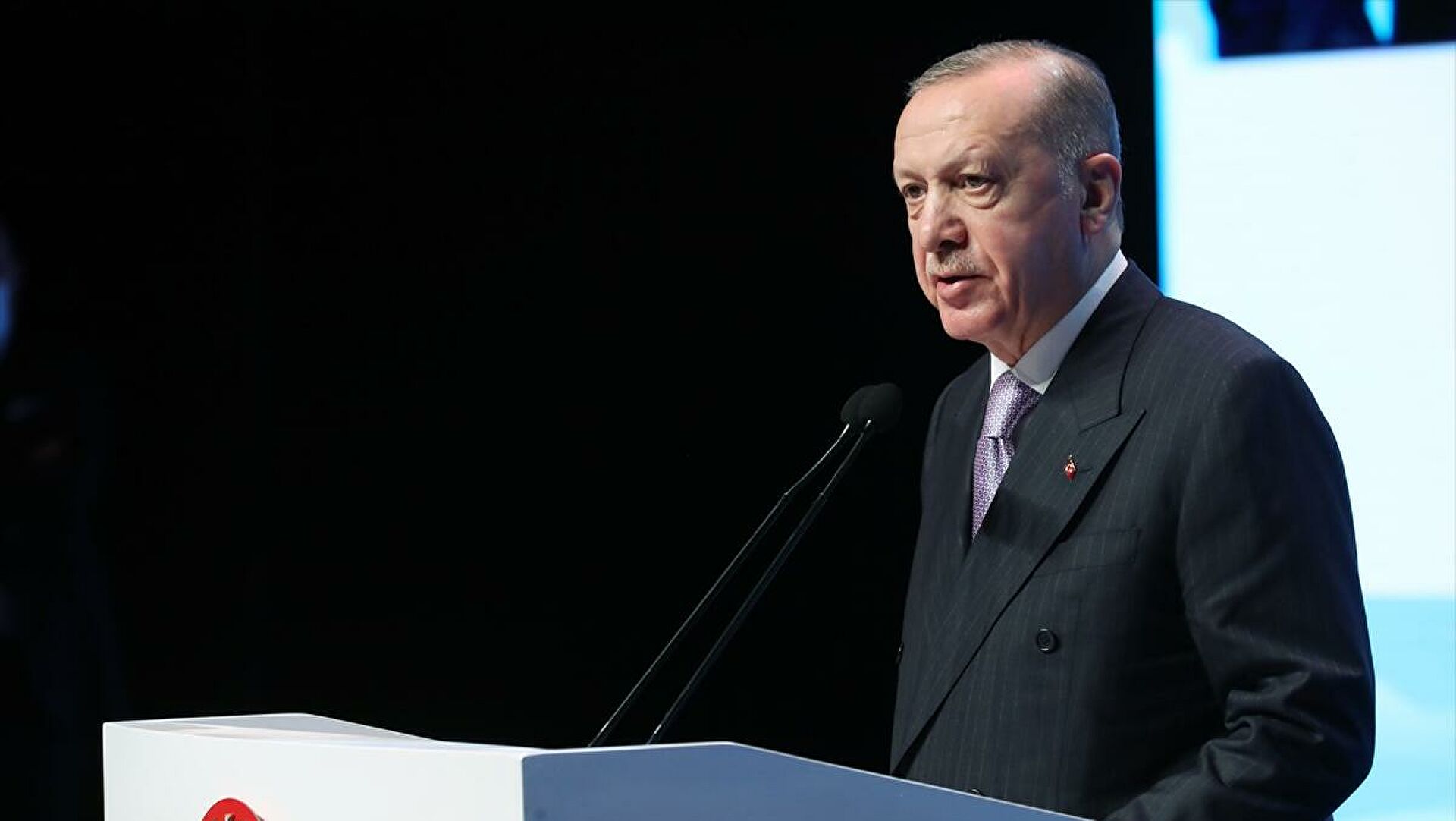 Cumhurbaşkanı Erdoğan'dan Son Dakika 2. Dolar Uyarısı! TL'ye Geçişi Tavsiye Ediyorum Pazartesi'den İtibaren..