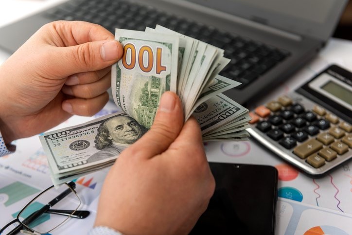 Kur Korumalı TL Hesaplarına İlgi Giderek Artıyor! Doların Ateşi Söndü Mü, Yeniden Yükselir Mi?
