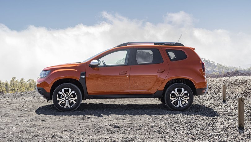 Dacia Ocak 2022 Fiyatlarını İndirdi! En Ucuz SUV Modelini Satacak!