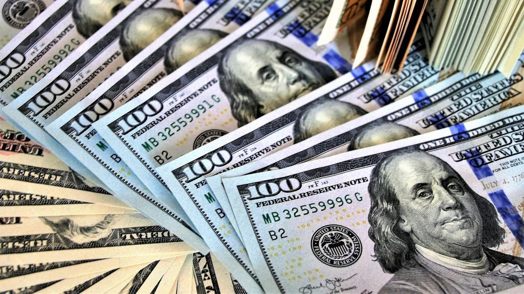 Bu Kehaneti Tutarsa Yandık! Astralog Kassandra Selçuk Geçer'i Bile Solladı, Akılları Baştan Alacak 2022 Dolar Tahmini