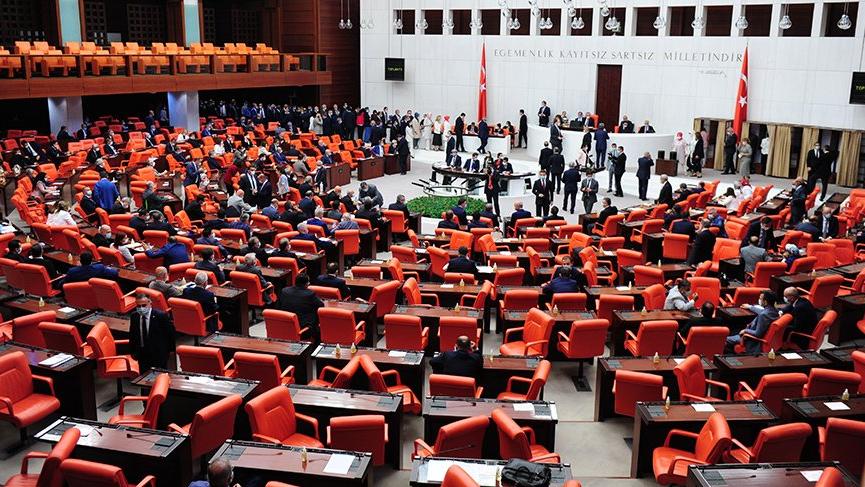 2022 EYT Düzenlemesi Her Ne Şekilde Gelirse Gelsin İlk Emeklilik Müjdesi Alacak Grup