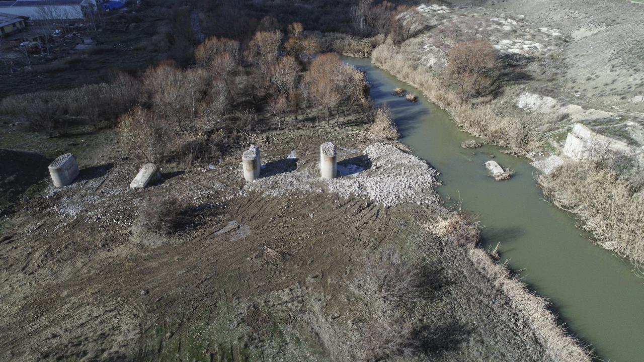 Bu Da Olmadı Demeyiz! Ankara'da 86 Yıllık Köprüyü Çaldılar