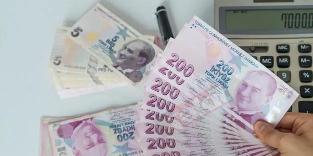 Bankalardan Çılgın Maaş Teklifleri! Tek Kalemde Verecekleri Rakam 3000 TL'ye Ulaştı
