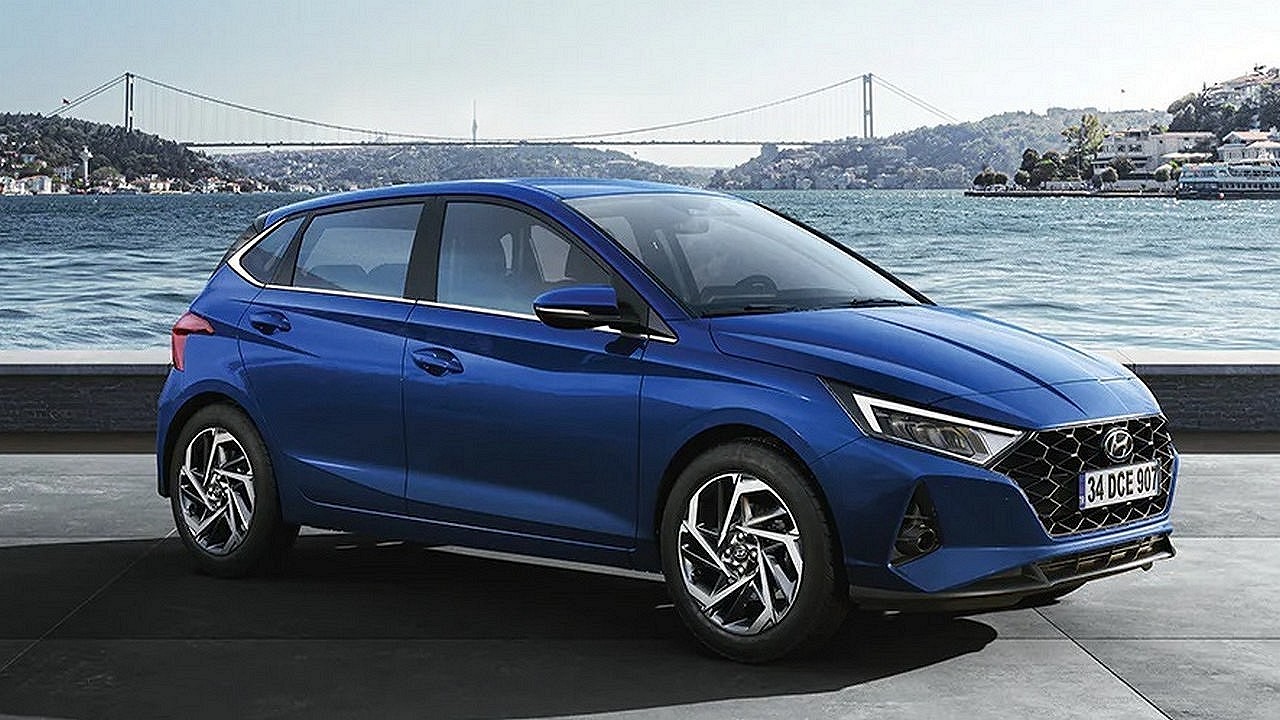 Sıfır Kilometre Araçlarda Son Gün Fırsatları! Yetişenin Kapacağı Renault, Hyundai, Dacia Nakit İndirim Kampanyaları!