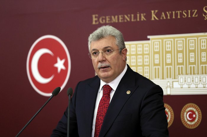 EYT'lilere 15 Yılla Emeklilik Şartı! Kimler 50 Yaşında Emekli Olabilecek O Liste