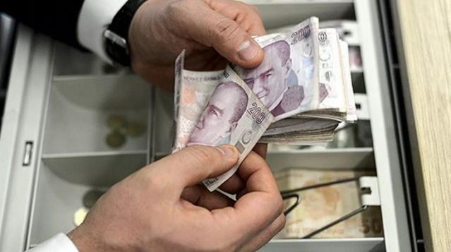 Dikkat! Kadınlara Evlendiklerinde Mutlaka Ödenir! Her Yıla Bir Aylık Brüt Maaş