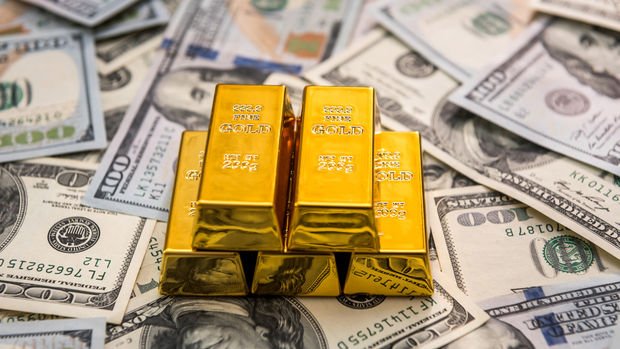 Altın Üçgeni Kırdı Diyen Uzman Analistten Rekor Yorumu: Hiperenflasyon Şoku Geliyor, Dolar ve Altında Kemerleri Bağlayın