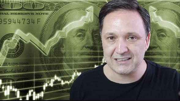 Selçuk Geçer Uçacak, Evren Devrim Zelyut O Tarihte Çakılacak Dedi! Ekonomistlerin Dolar Yorumları ve Tahminleri Şaşırttı