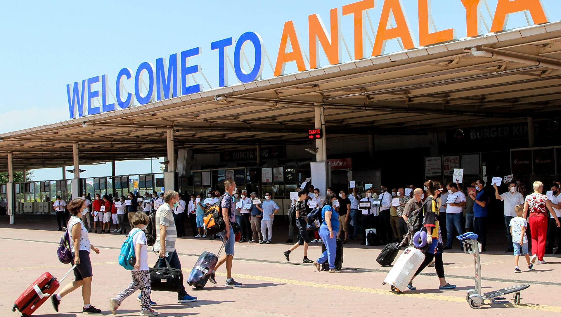 Soğuk Savaş Türkiye'de Turizm ve İnşaat Sektörüne Darbe Vuracak!