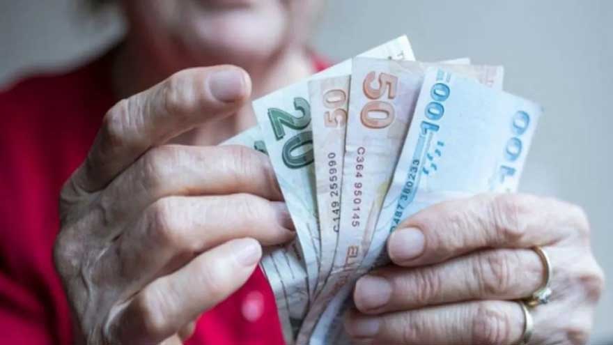 Emeklilere Bayram İkramiyesi 2022 İçin Cumhurbaşkanı Jesti! Emekliye Okkalı Zam İle Çifte Bayram Ettirecek Rakam Geliyor