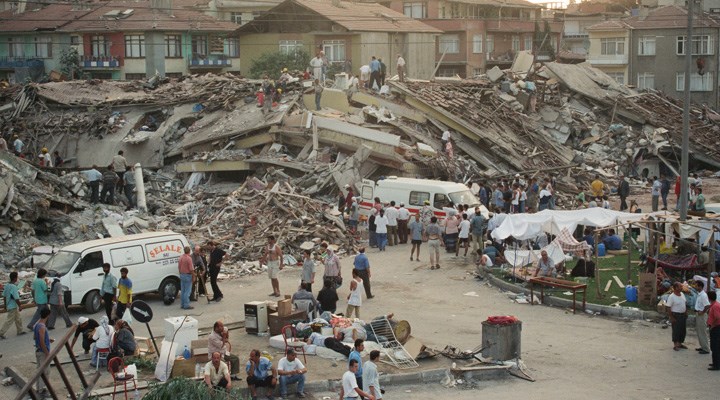 İstanbul'daki Binalar İçin Deprem Çanları Çalıyor! Depremin Olası Bilançosu Paylaşıldı