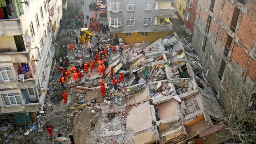 İstanbul'daki Binalar İçin Deprem Çanları Çalıyor! Depremin Olası Bilançosu Paylaşıldı