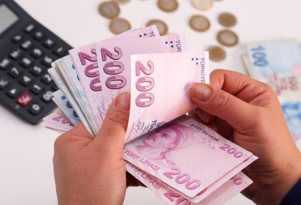 Merkez Bankası Başkanı Kavcıoğlu Kredi Müjdesi Verdi: Kredileri Coşturacak Yüzde 0.75 Faizle Reeskont ve Yatırım Kredisi