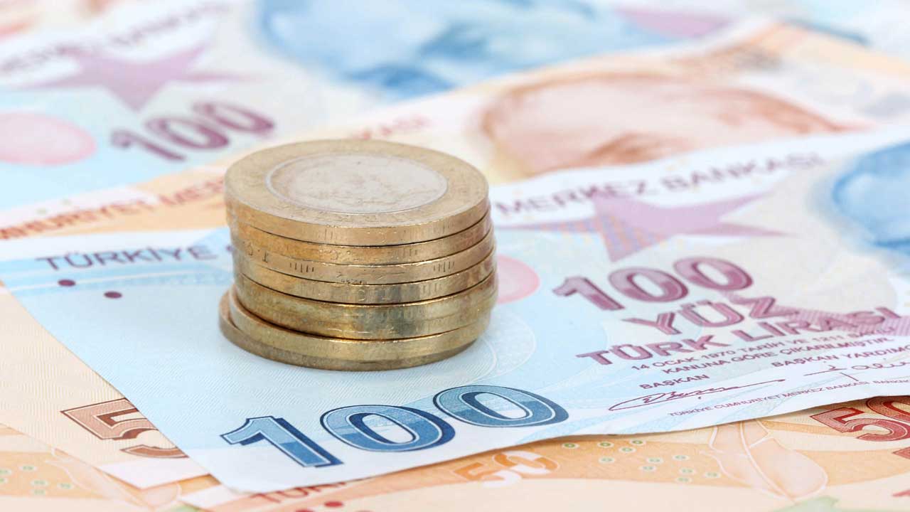 Bankalardan ayın 15. günü hamlesi! Konut ihtiyaç taşıt borç kredisi faizleri değişti