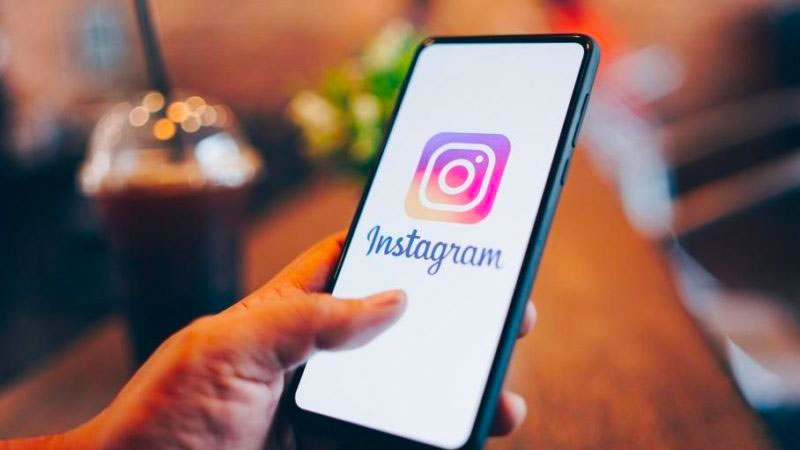 Instagram Altyazı Özelliği Hayata Geçirildi, İki Adımda Aktif Edin