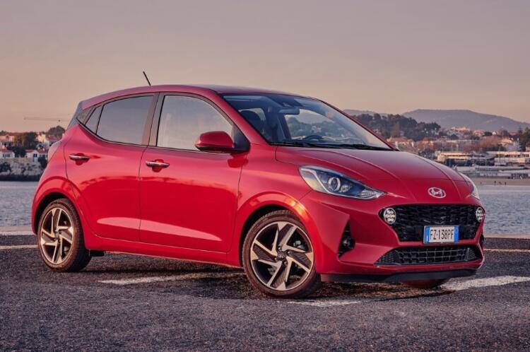 Hyundai Nisan Ayında Herkesi Araç Sahibi Yapmaya Kararlı! Hyundai i10 Fiyatlarında Büyük Avantaj!