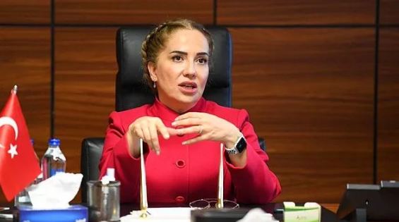 İçişleri Bakanlığı'ndan Son Dakika: Uşak Valisi Funda Kocabıyık Görevden Alındı