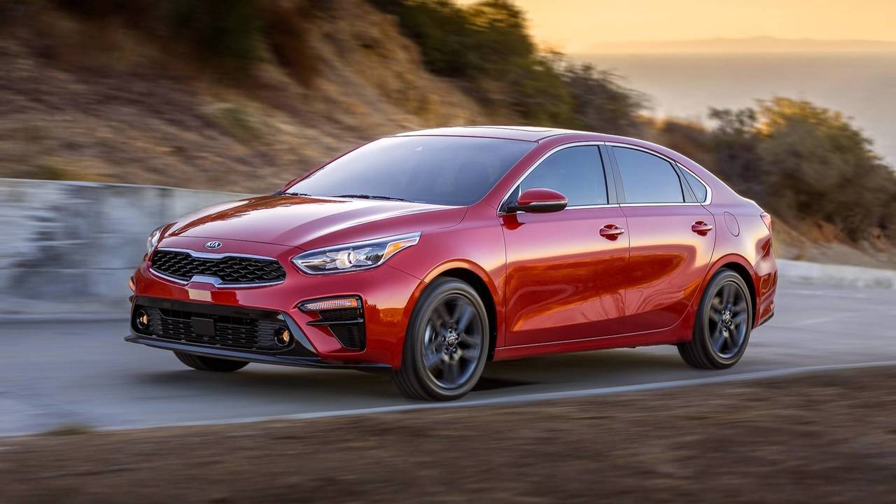 Kia'dan Otomobil Tutkunlarına Yeni Fırsat! 2022 Kia Cerato Türkiye'de Satışta!